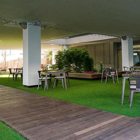 Hotel Villa Odon Villaviciosa de Odón Exteriör bild