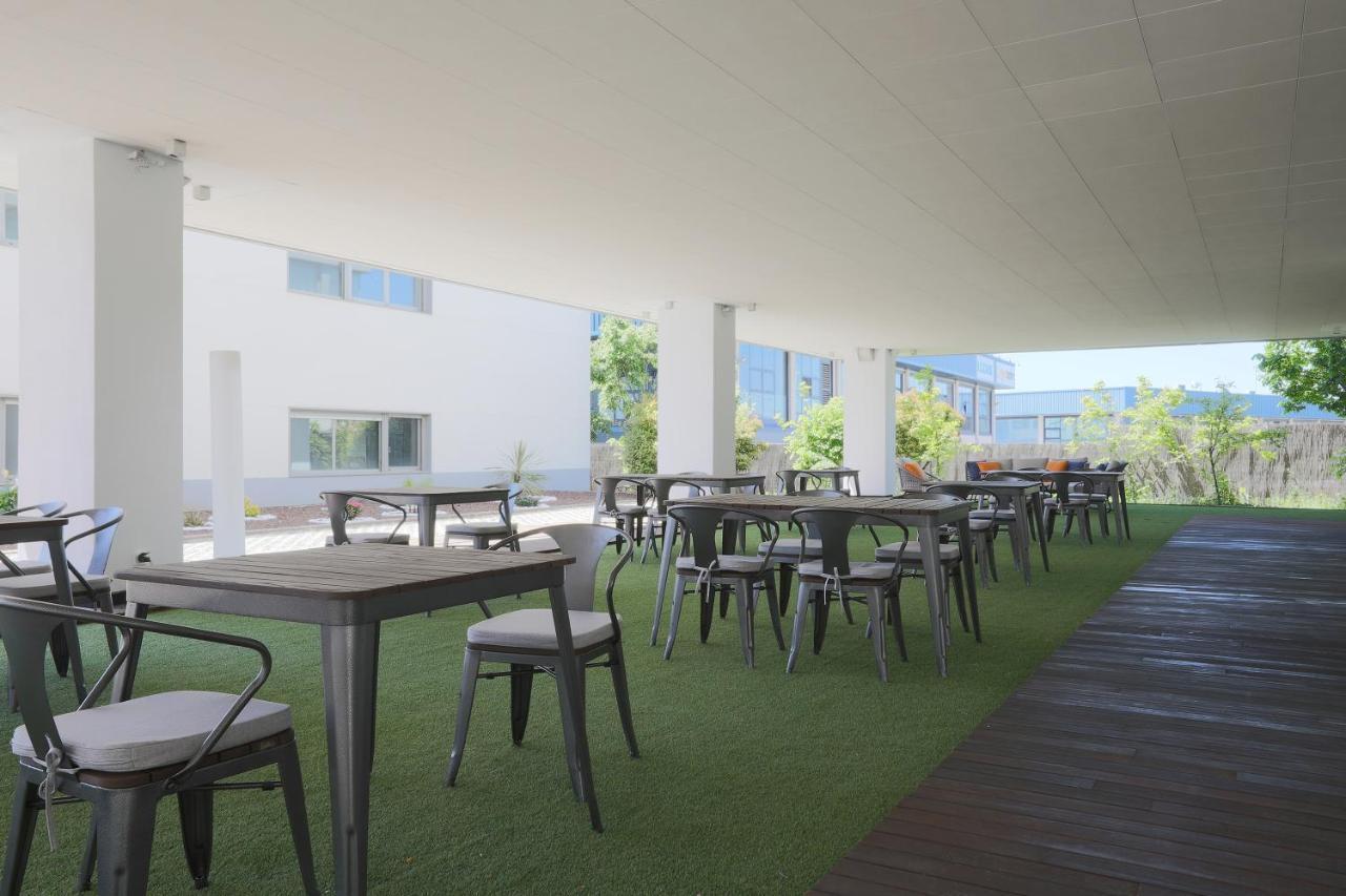Hotel Villa Odon Villaviciosa de Odón Exteriör bild