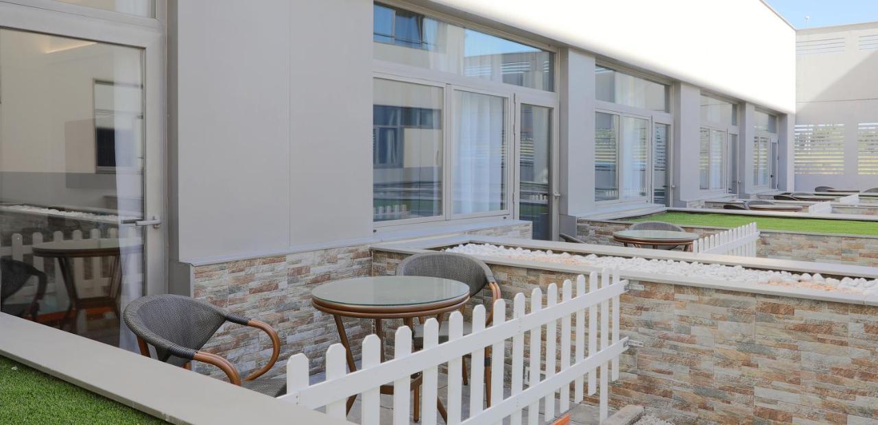 Hotel Villa Odon Villaviciosa de Odón Exteriör bild