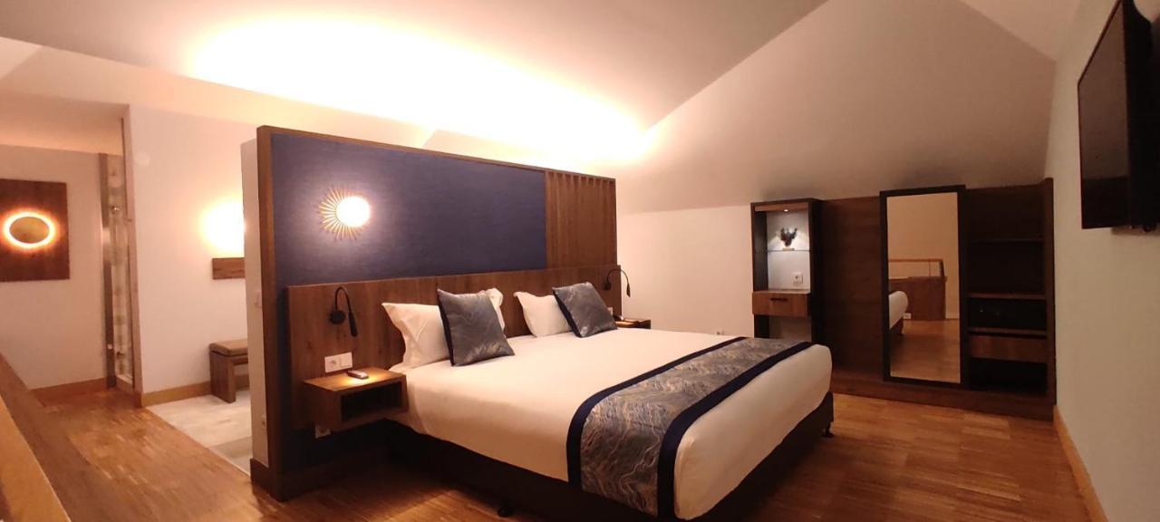 Hotel Villa Odon Villaviciosa de Odón Exteriör bild