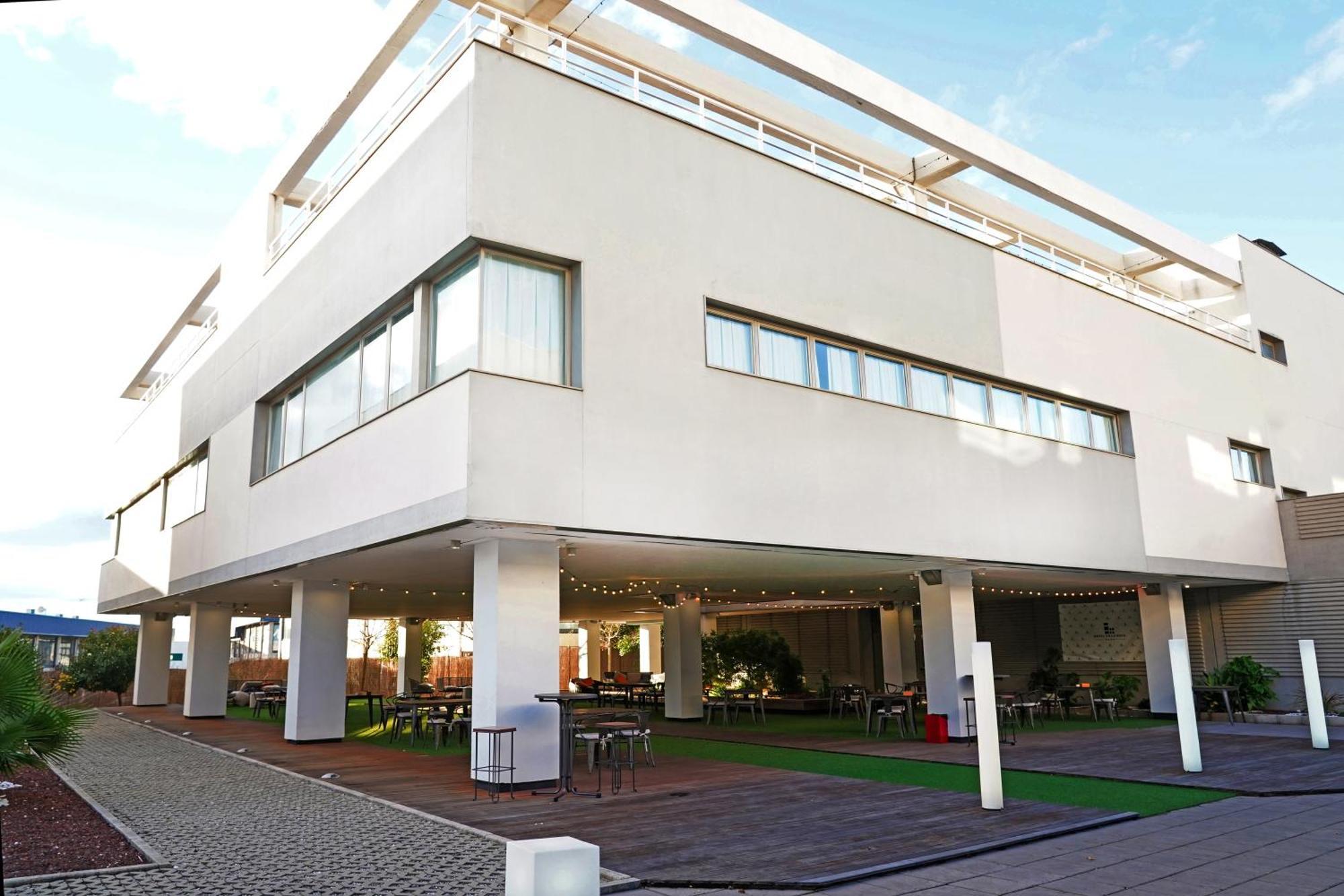 Hotel Villa Odon Villaviciosa de Odón Exteriör bild